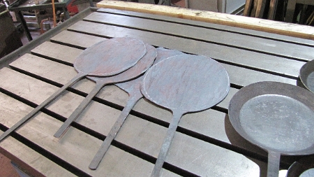 freiform geschmiedete Pfanne.JPG - Geschmiedete Pfannen / Freiform